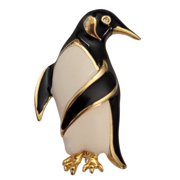Black White Enamel Gold Tone Penguin Brooch Pin E817 - Picture 1 of 8